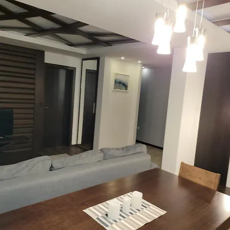 Nicole Apartment *