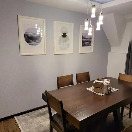 Nicole Apartment